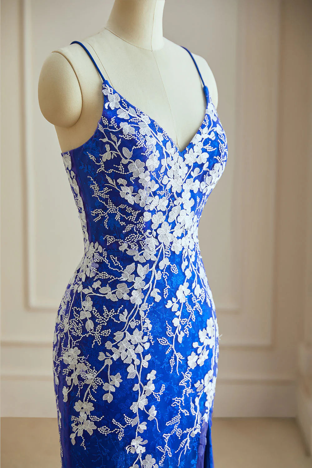 Mermaid V Neck Spaghetti Straps Tulle Slit Long Prom Dress