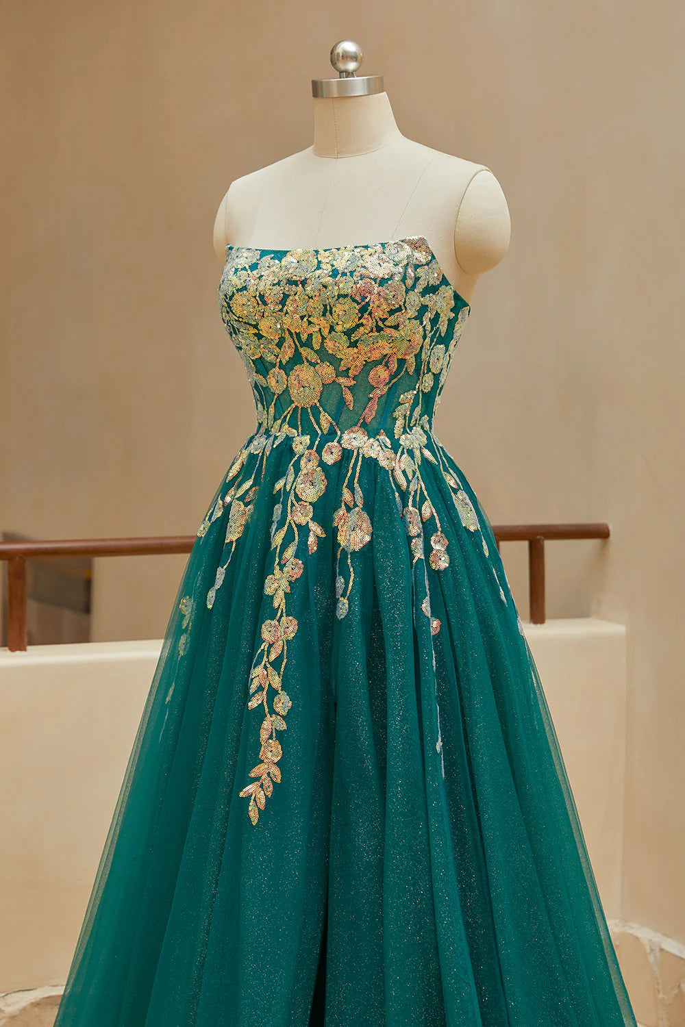 A Line StraplessTulle Slit Prom Dresses