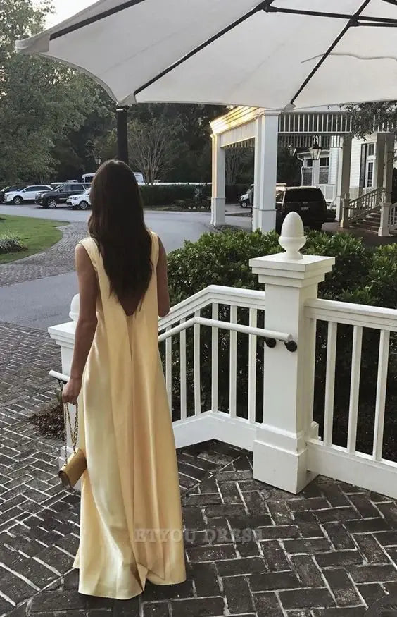 A Line V Neck Yellow Satin Long formal dresses Bridesmaid Dresses evening gown Prom Dress