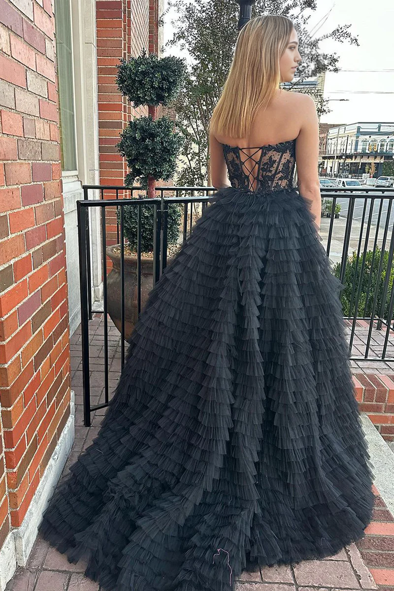 A-line Cute Tulle Ball Gown Sweetheart Black Prom Dresses with Appliques