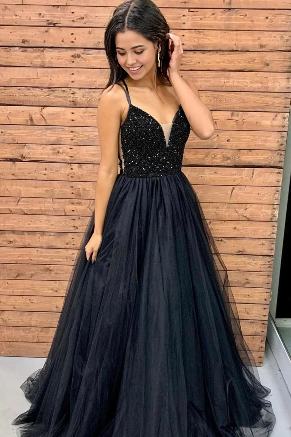 A Line Spaghetti Straps Black Long evening gowns Prom Dress with Beading