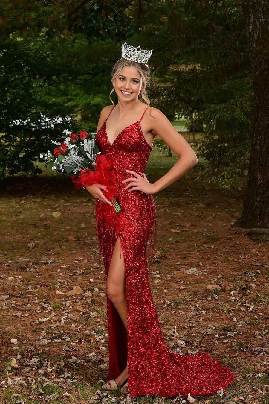 Mermaid Sparkly V Neck Dark Red Sequins Long Prom Dresses with Beading
