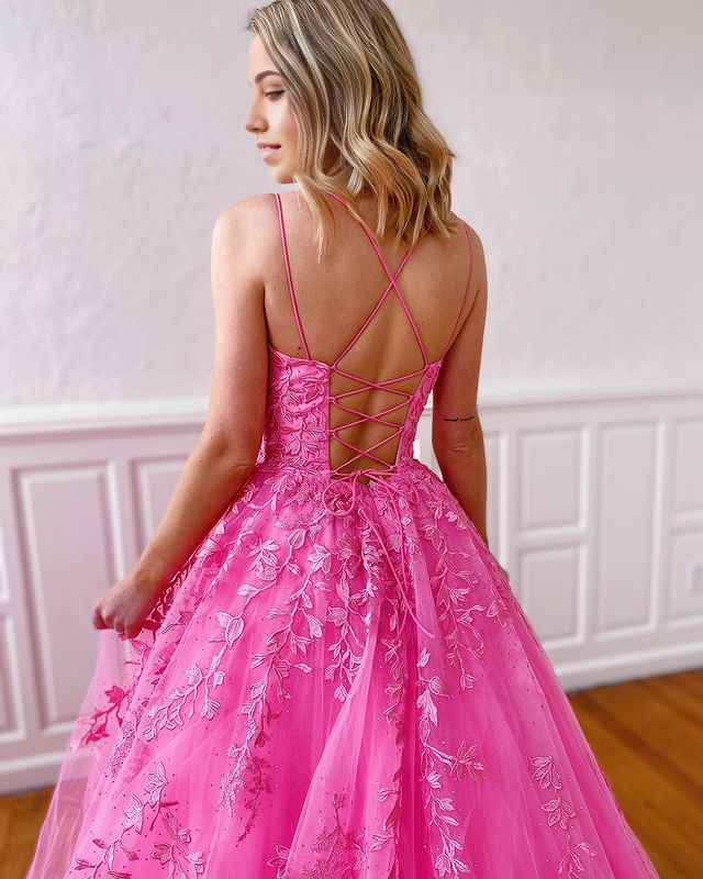 A-line Scoop Neck Hot Pink Tulle Sweet Ball Gown Prom Dresses with Appliques