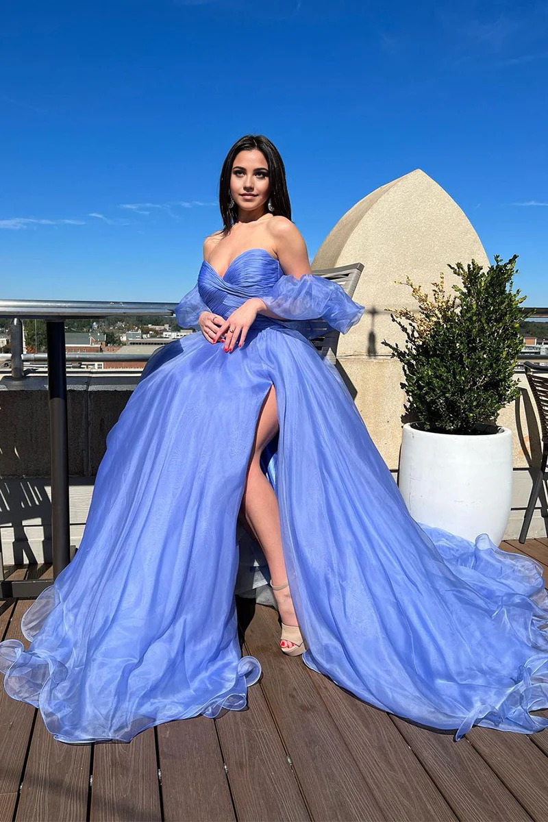 Sweetheart Charming Blue Organza Prom Dresses with Slit