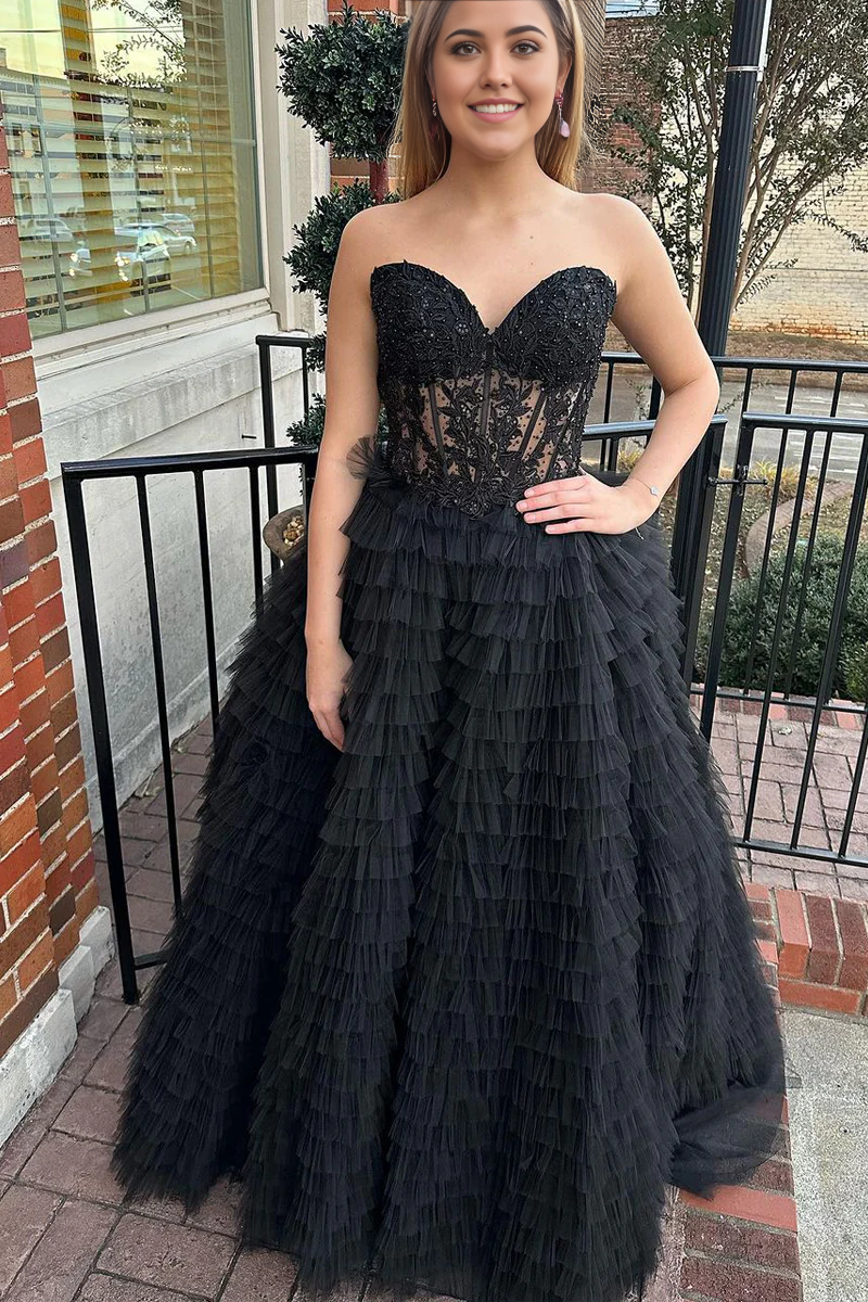 A-line Cute Tulle Ball Gown Sweetheart Black Prom Dresses with Appliques