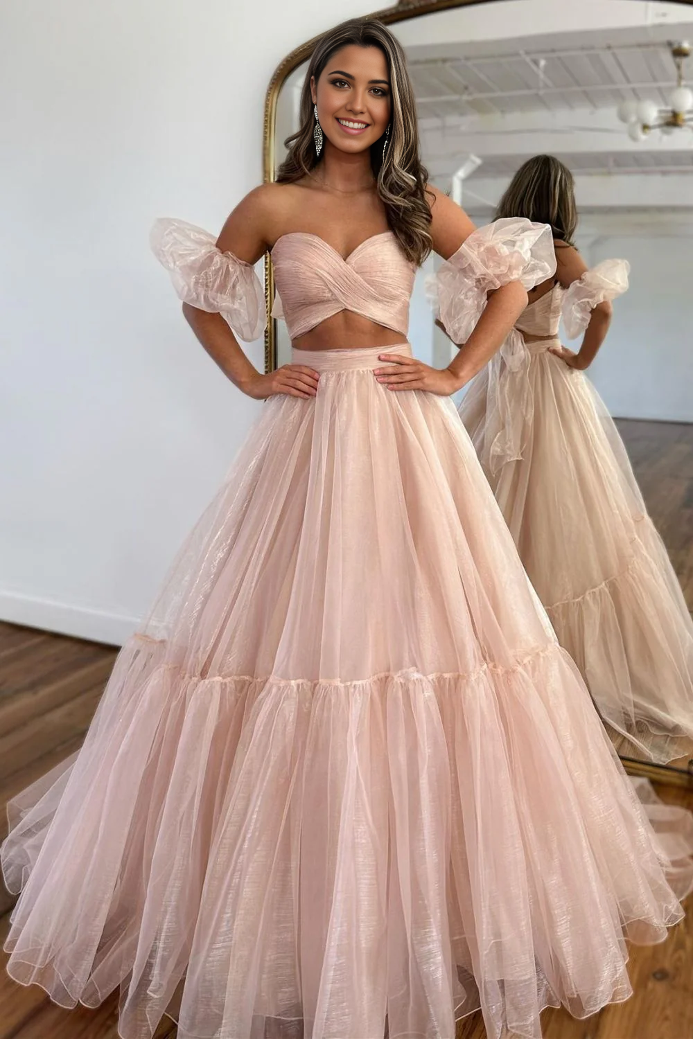 A-Line Sweetheart Long Tulle Prom Dress With Detachable Sleeves