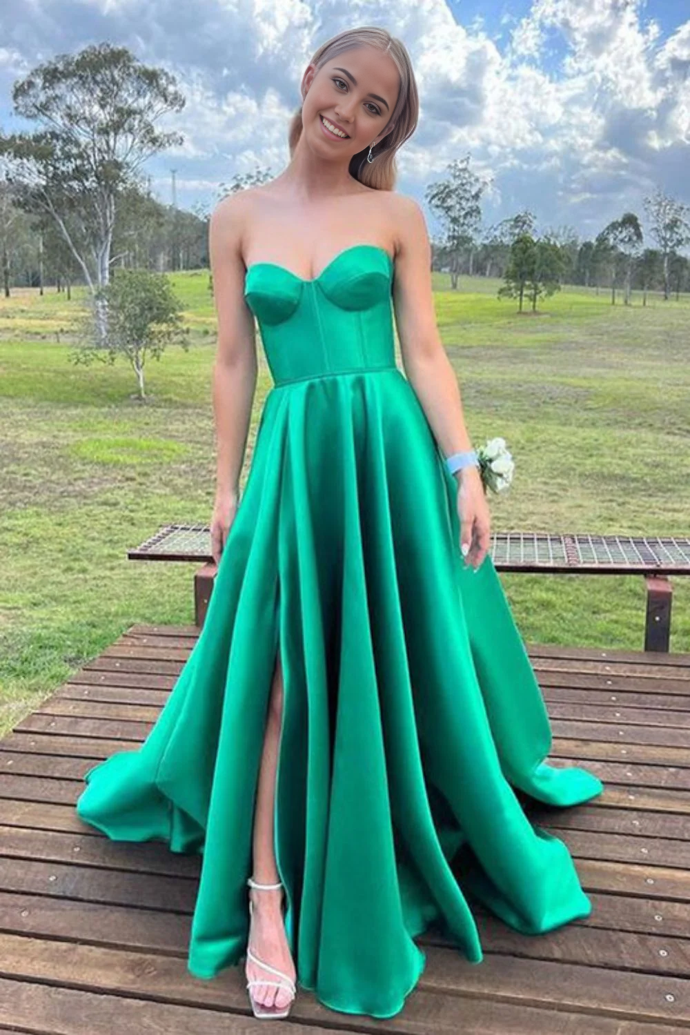 A Line Princess Sweetheart Green Long Prom Dress with Split Front