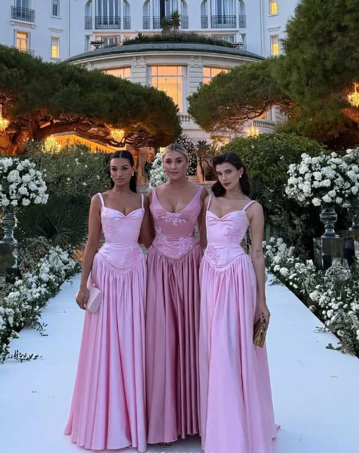 Charming A Line Spaghetti Straps Sleeveless Lace Up Floor-Length Prom Dresses