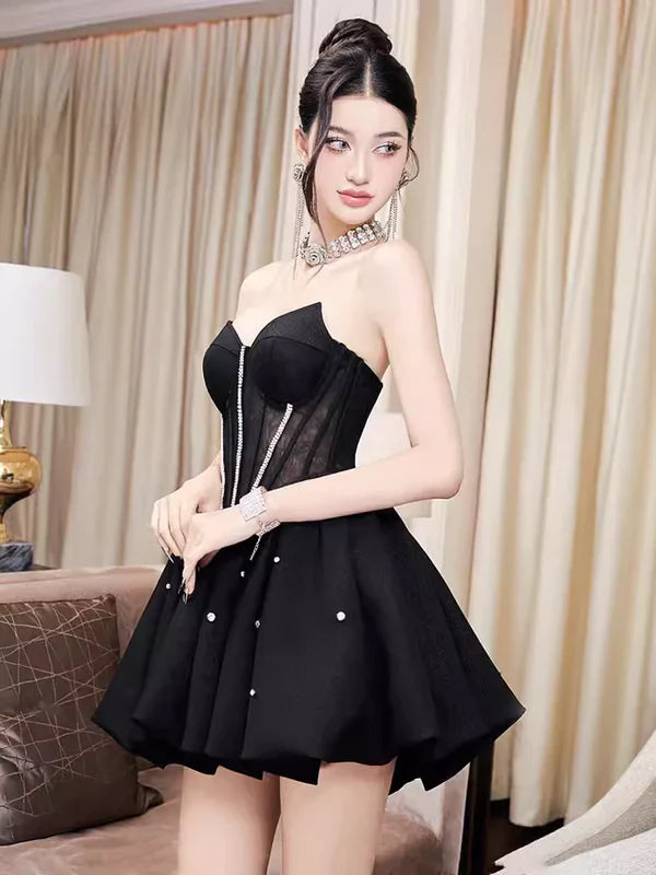 Chic Strapless Sleeveless Rhinestone Black Satin Homecoming Dresses