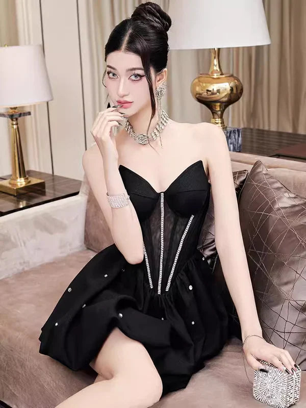 Chic Strapless Sleeveless Rhinestone Black Satin Homecoming Dresses
