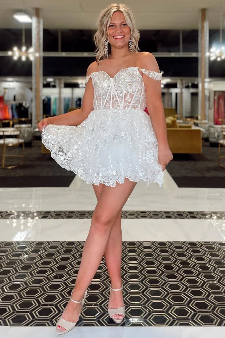 Elegant A-Line Sweetheart Sleeveless Zipper Up Short-Mini Homecoming Dresses