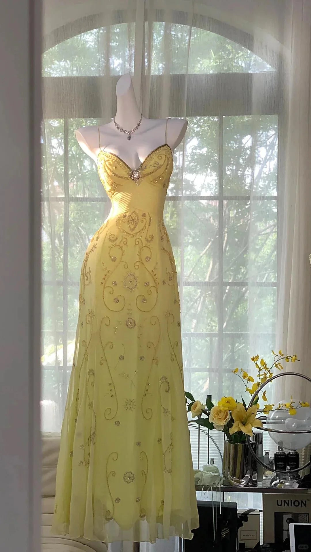 Elegant Mermaid Spaghetti Strap Beaded Yellow Floor-Length Prom Dress