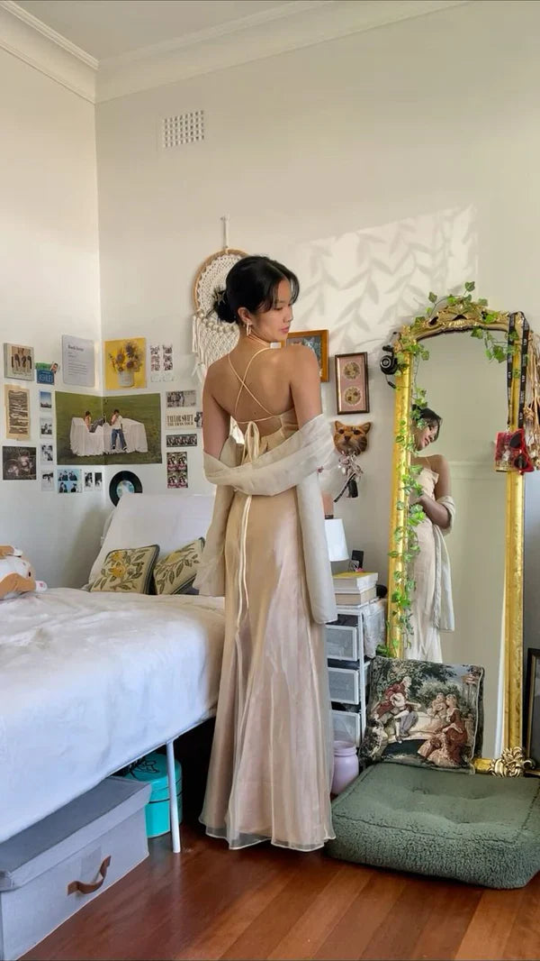 Ethereal Sheath Square-Neck Crisscross-Strap Champagne Tulle Party Dresses