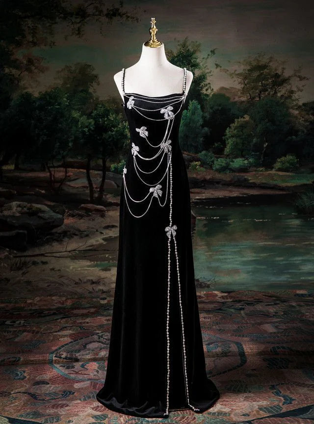 Glamorous A-Line Square-Neck Crystal-Chain Black Velvet Long Party Dresses