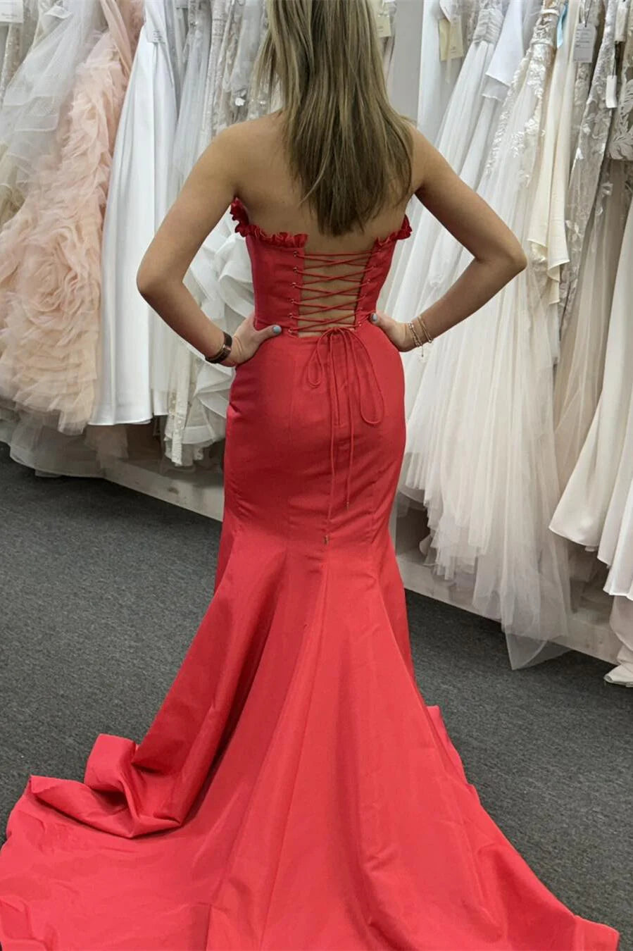 Glamorous Mermaid Strapless Ruffled Red Floor-Length Prom Dress