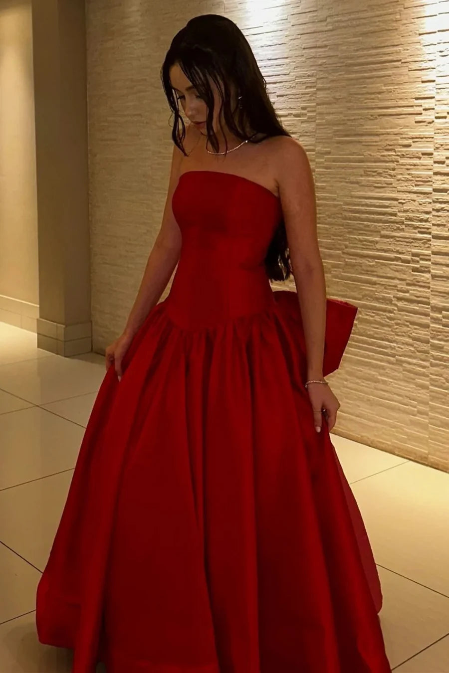 Glamorous Strapless Bow Red Floor-Length Party Dress