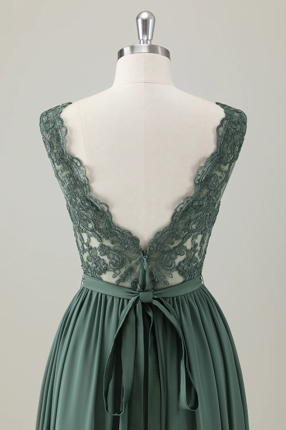 Modern A-Line Scoop Neck Sleeveless V Back Floor-Length Mother of the Bride Dress