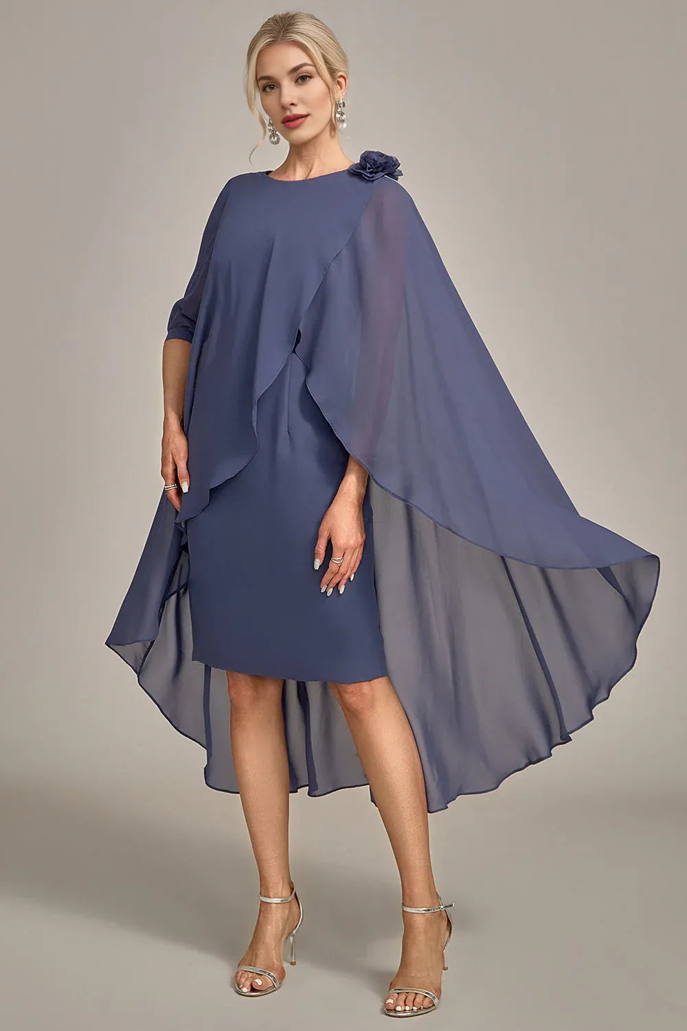 Modern Sheath Scoop Neck Short Sleeve Cape Back Knee-Length Mother of the Bride Dress