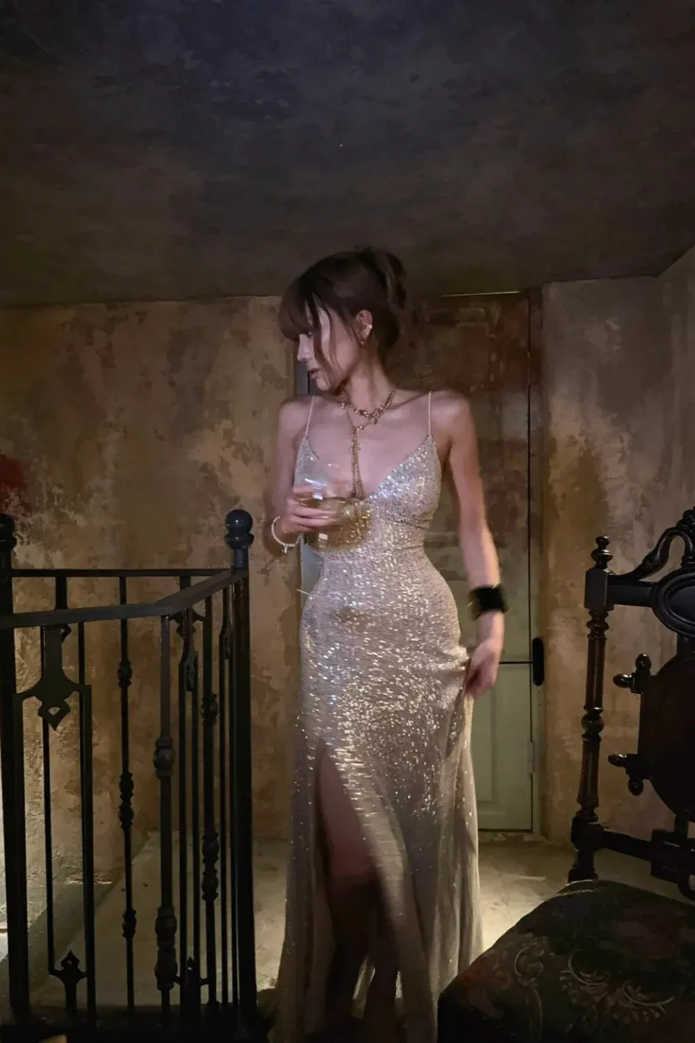 Retro A-Line V Neck Sleeveless Backless High-Slit Sequins Floor-Length Prom Dress