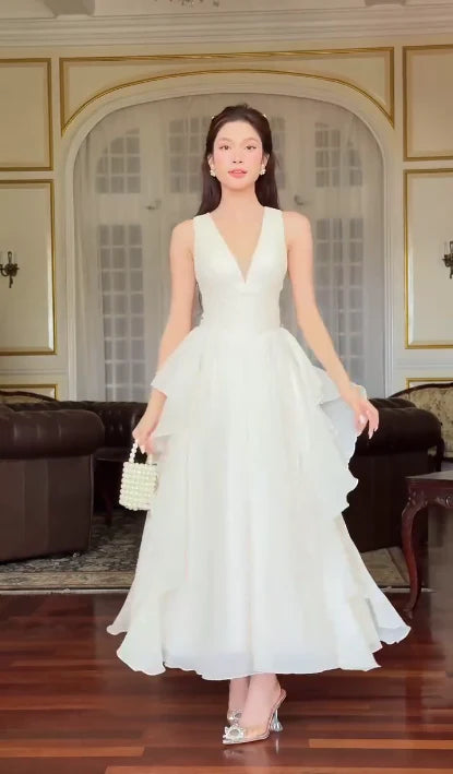 Romantic A-Line V-Neck Tiered-Ruffle White Chiffon Party Dresses