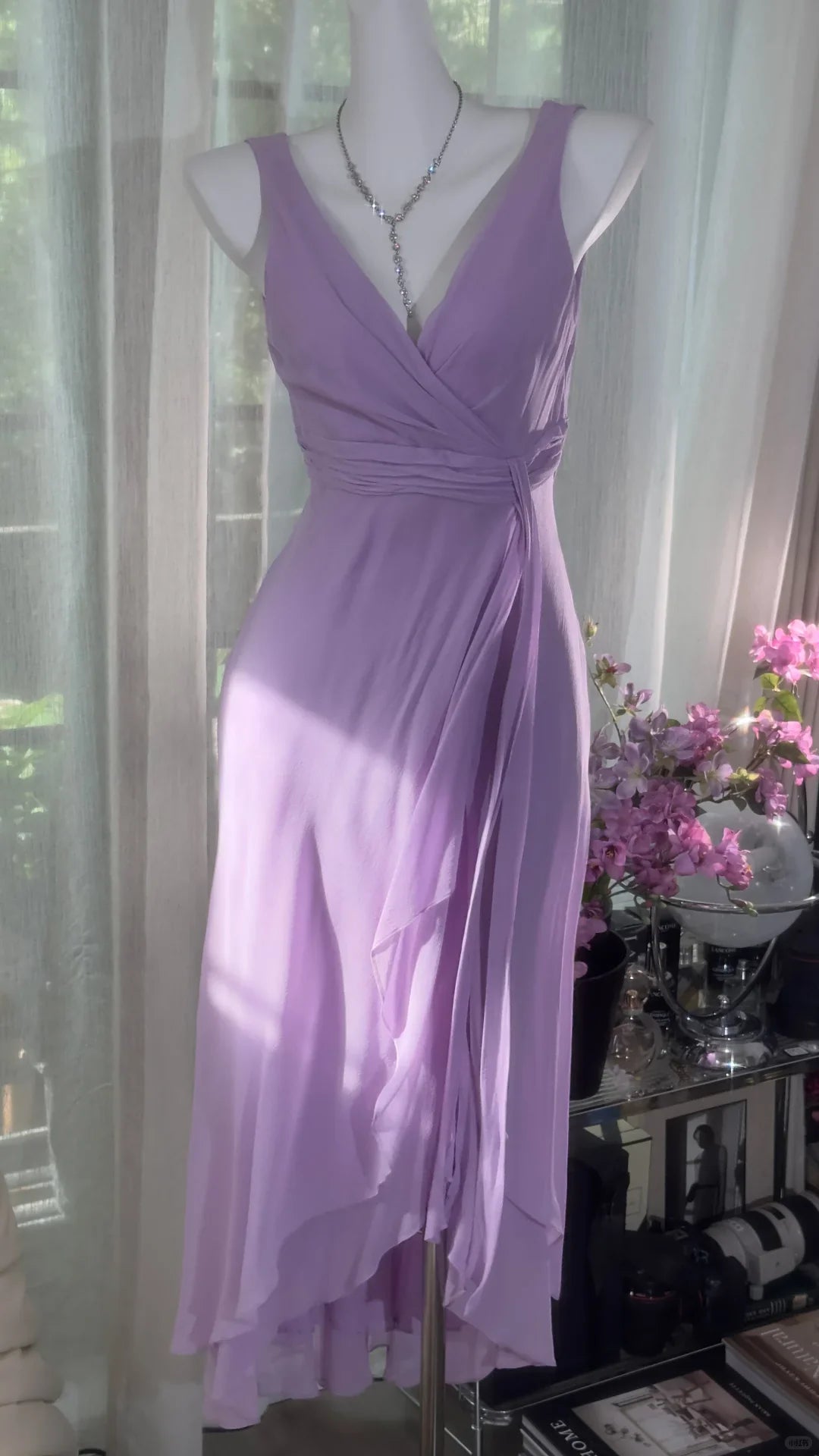Romantic Wrap V-Neck Sleeveless Ruffled Lavender Chiffon Midi Party Dresses
