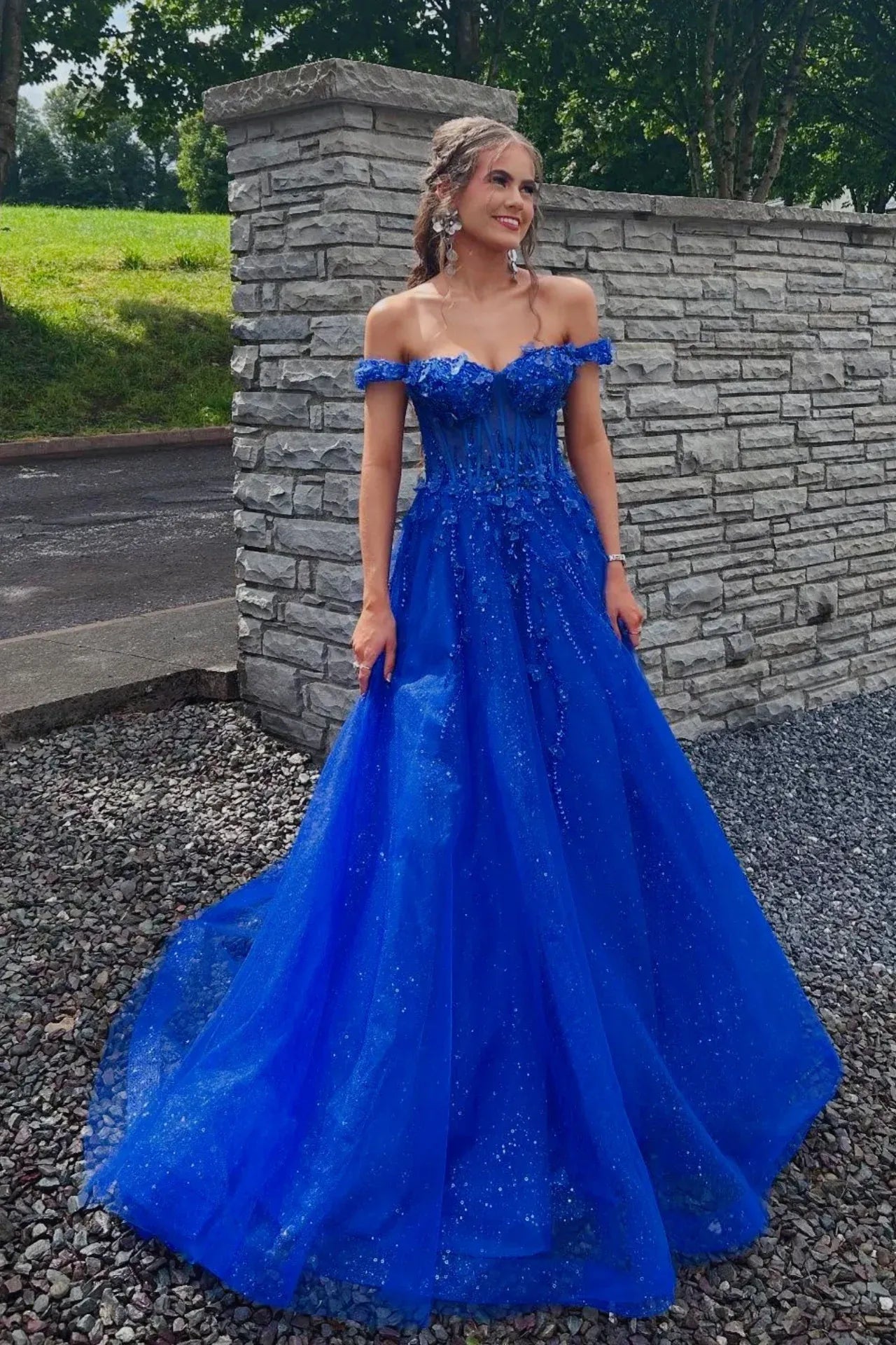 Sophisticated A-line Off-the-Shoulder Sleeveless Tulle Lace Up Floor-Length Prom Dress