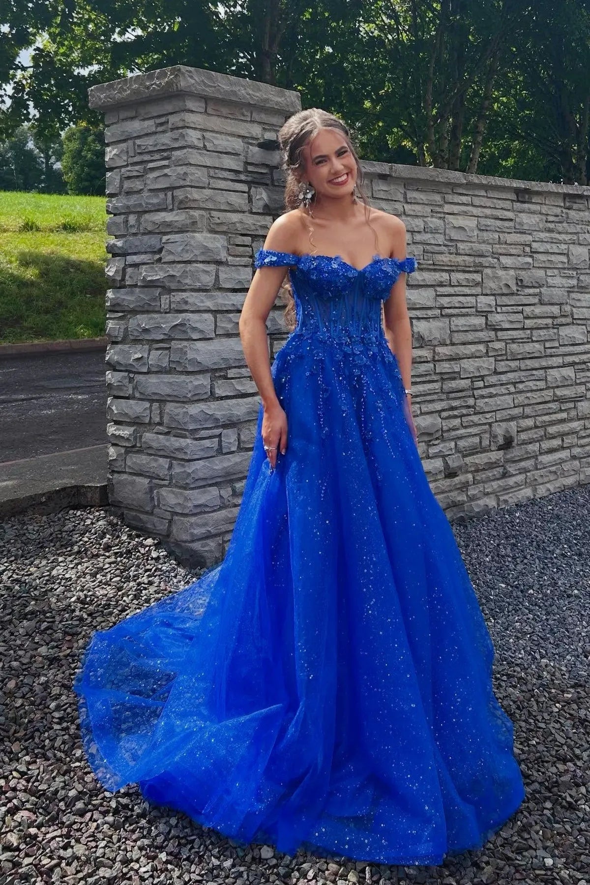 Sophisticated A-line Off-the-Shoulder Sleeveless Tulle Lace Up Floor-Length Prom Dress