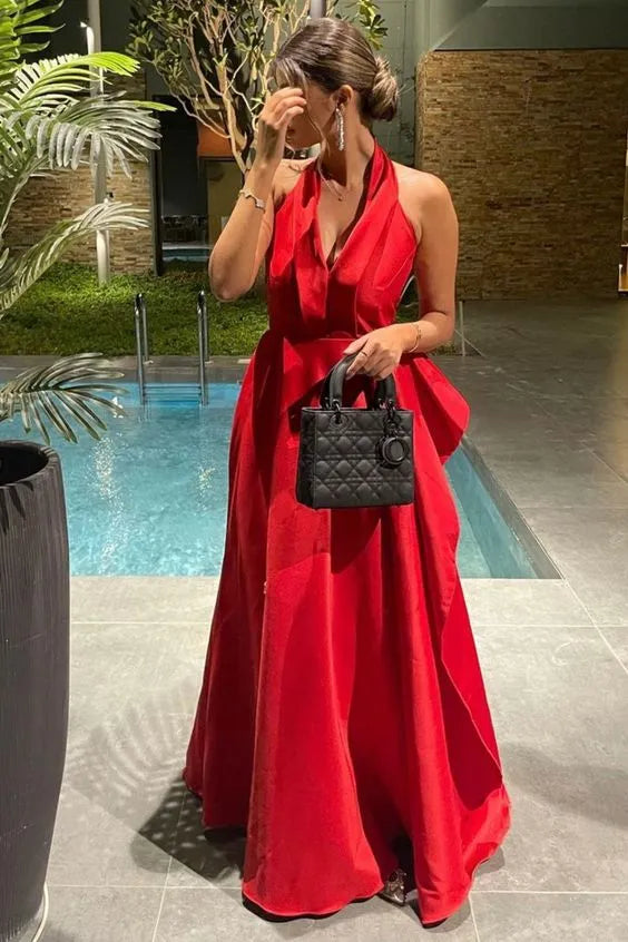 Stylish A-Line Halter Neck Sleeveless Pleated Satin Floor-Length Party Dress