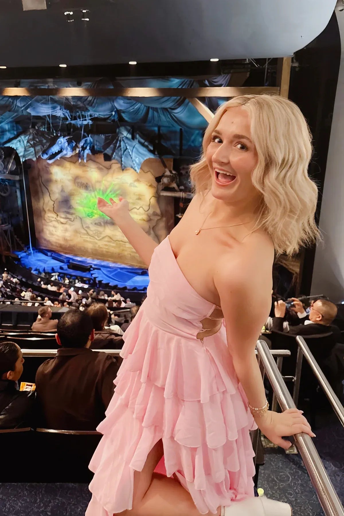 Trendy A-line Strapless Sleeveless Slit Chiffon Floor-Length Prom Dress