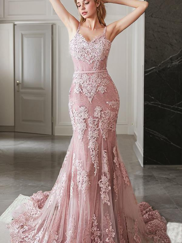 Trumpet/Mermaid Spaghetti Straps Sweep Train Lace Evening Dresses With Appliques Lace Prom Dress