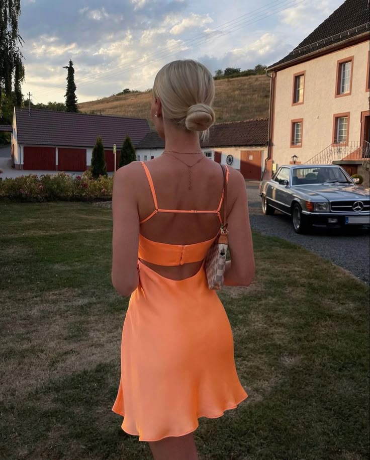 Unique A line Spaghetti Straps Sleeveless Open Back Short-Mini Homecoming Dress