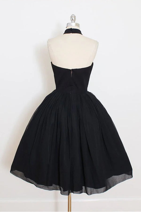 Vintage A-Line Halter Sleeveless Tulle Black Short Homecoming Dress