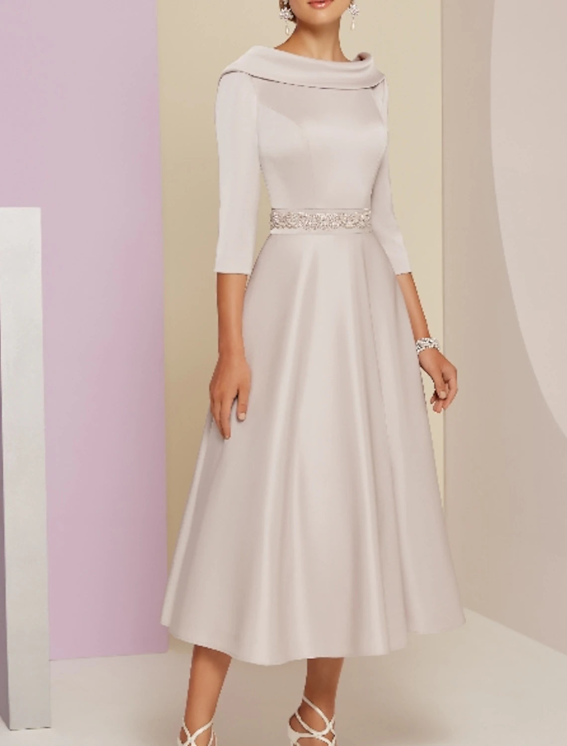 A-Line Mother of the Bride Dress Wedding Guest Elegant Vintage Plus Size Bateau Neck Tea Length Satin 3/4 Length Sleeve with Beading