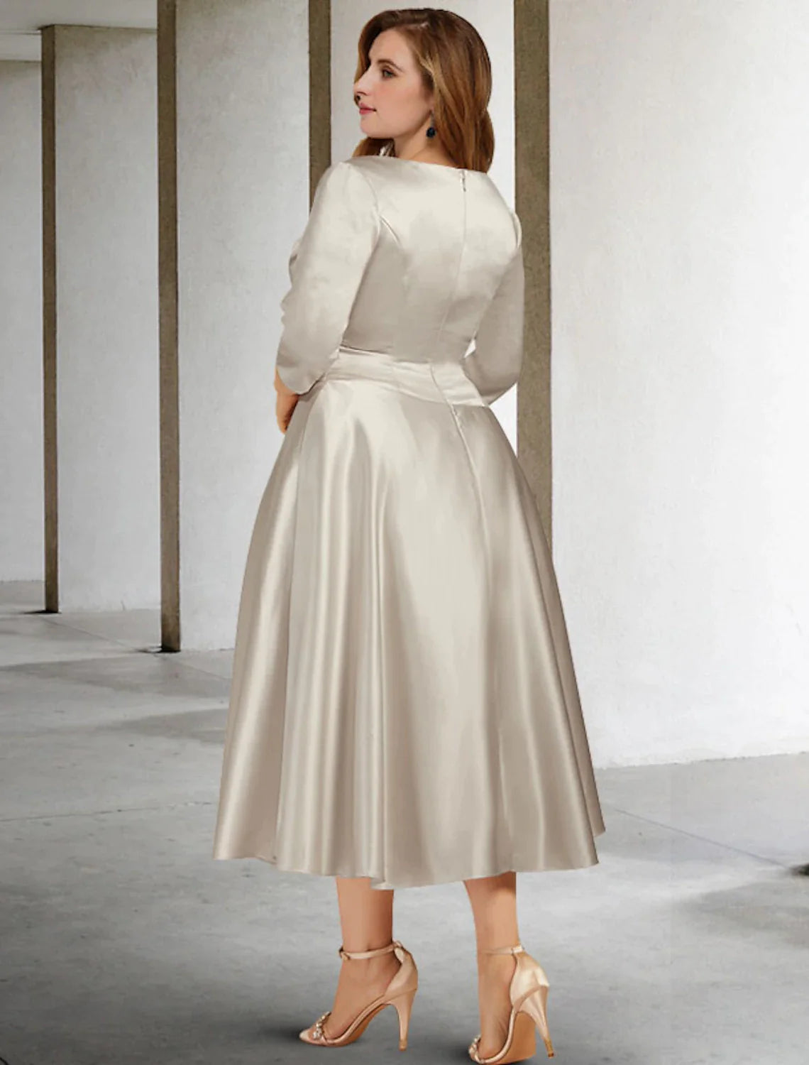 A-Line Mother of the Bride Dresses Plus Size Hide Belly Curve Vintage Dress Formal Tea Length Sleeveless V Neck Satin with Ruched