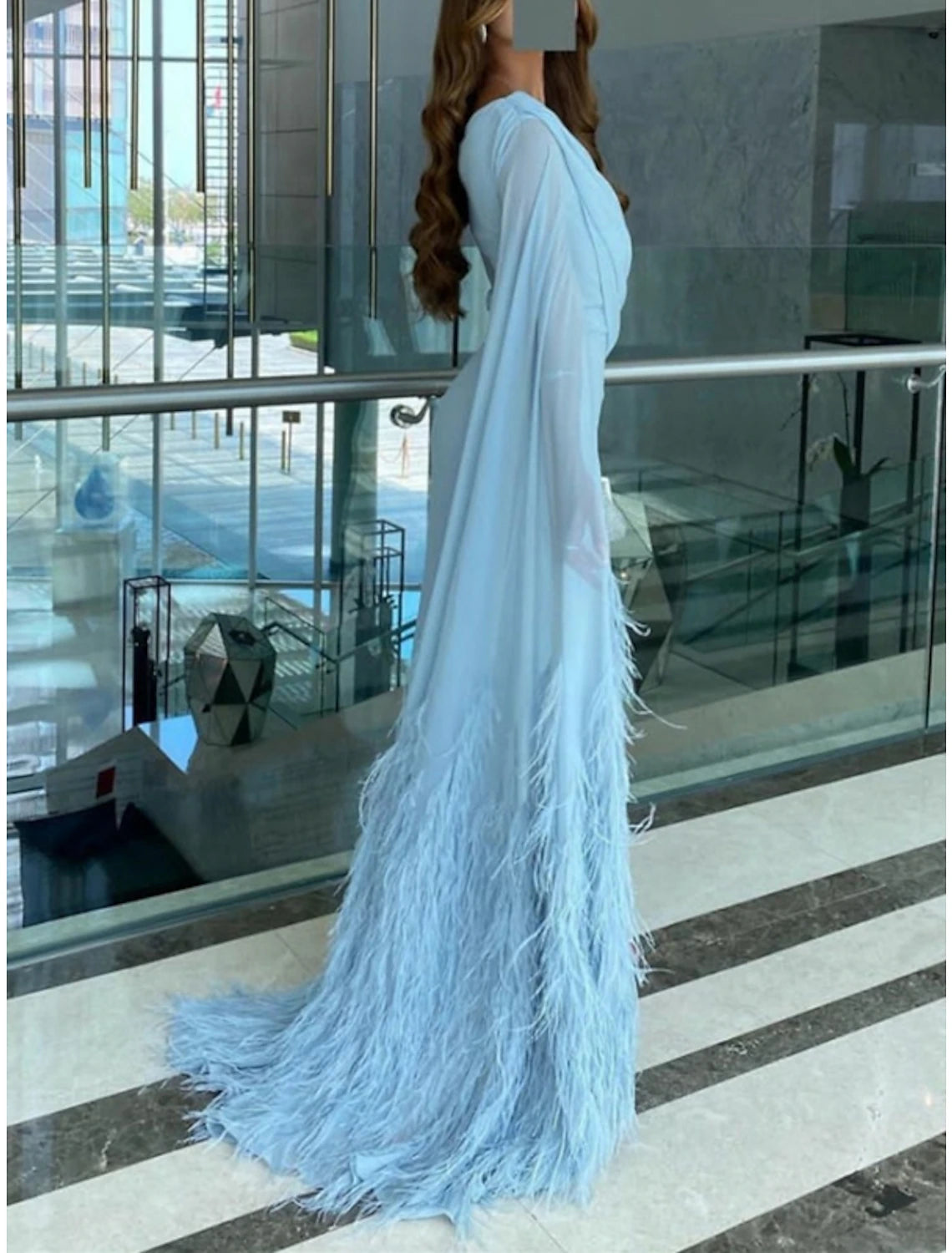 Sheath / Column Evening Gown Elegant Dress Formal Fall Sweep / Brush Train Sleeveless Cowl Neck Chiffon with Feather Ruched Slit