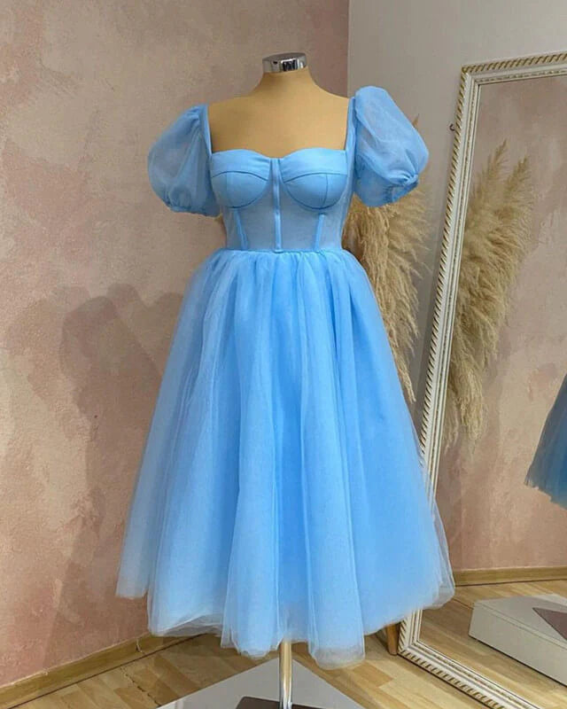 A-line Tulle Puffy Sleeve Prom Dresses