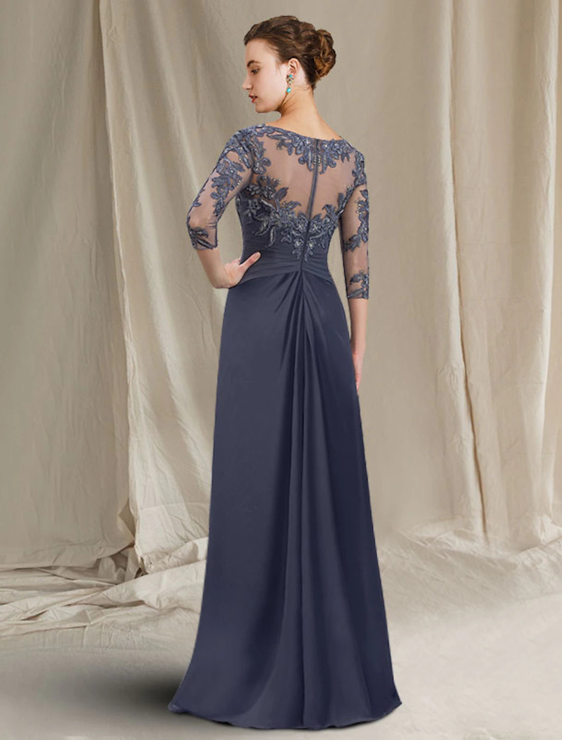 Sheath / Column Mother of the Bride Dress Elegant Jewel Neck Floor Length Chiffon Lace 3/4 Length Sleeve with Appliques
