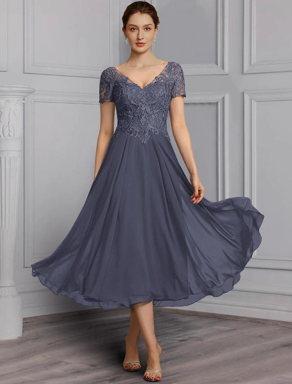 A-Line Mother of the Bride Dress Elegant Plus Size V Neck Tea Length Chiffon Lace Short Sleeve with Pleats Appliques