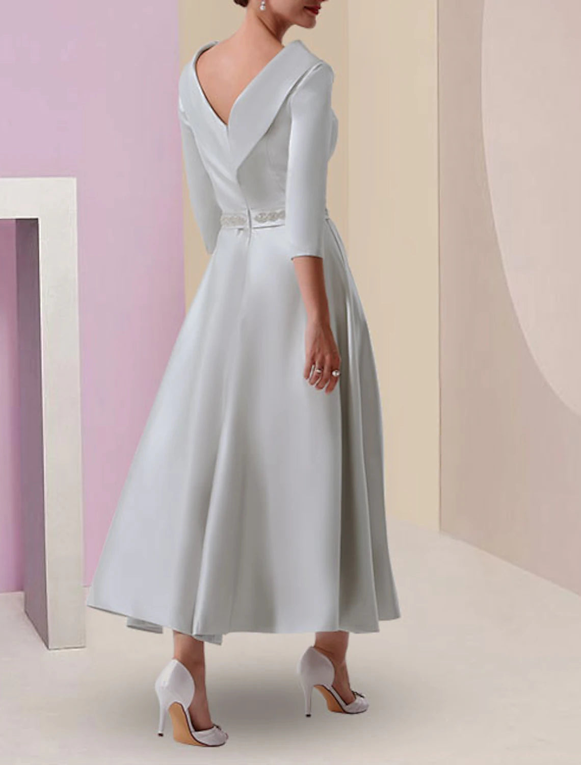 A-Line Mother of the Bride Dress Wedding Guest Elegant Vintage Plus Size Bateau Neck Tea Length Satin 3/4 Length Sleeve with Beading